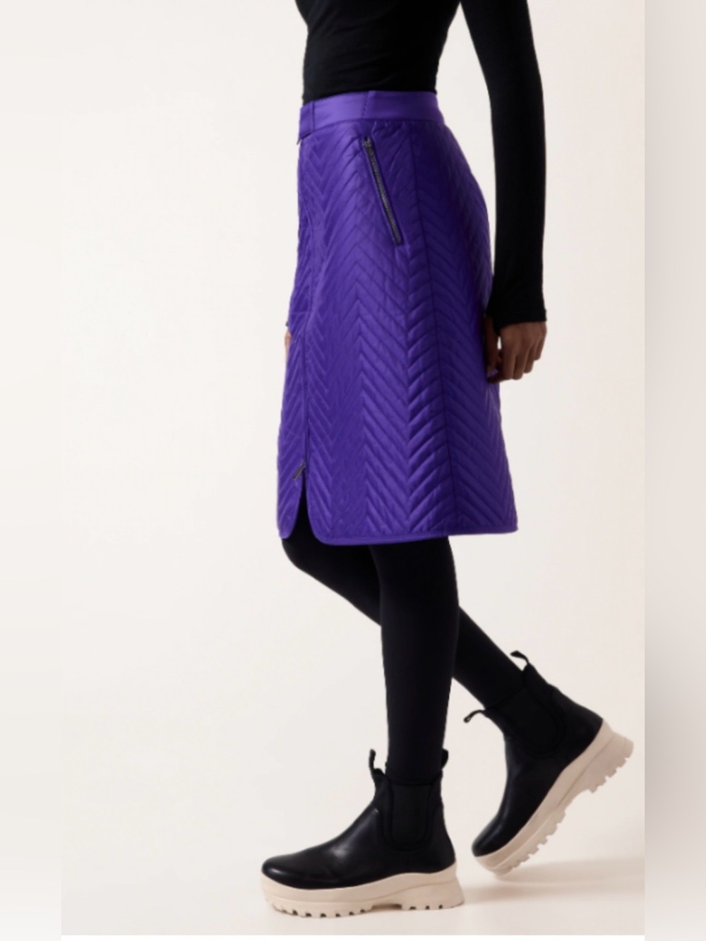 Athleta Après Ski skirt Size 8 Purple